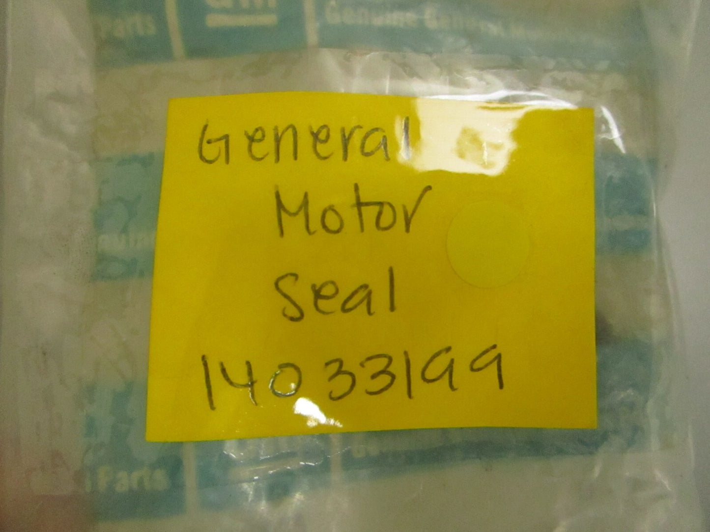 *NEW* 0750 General Motor SEAL 14033199