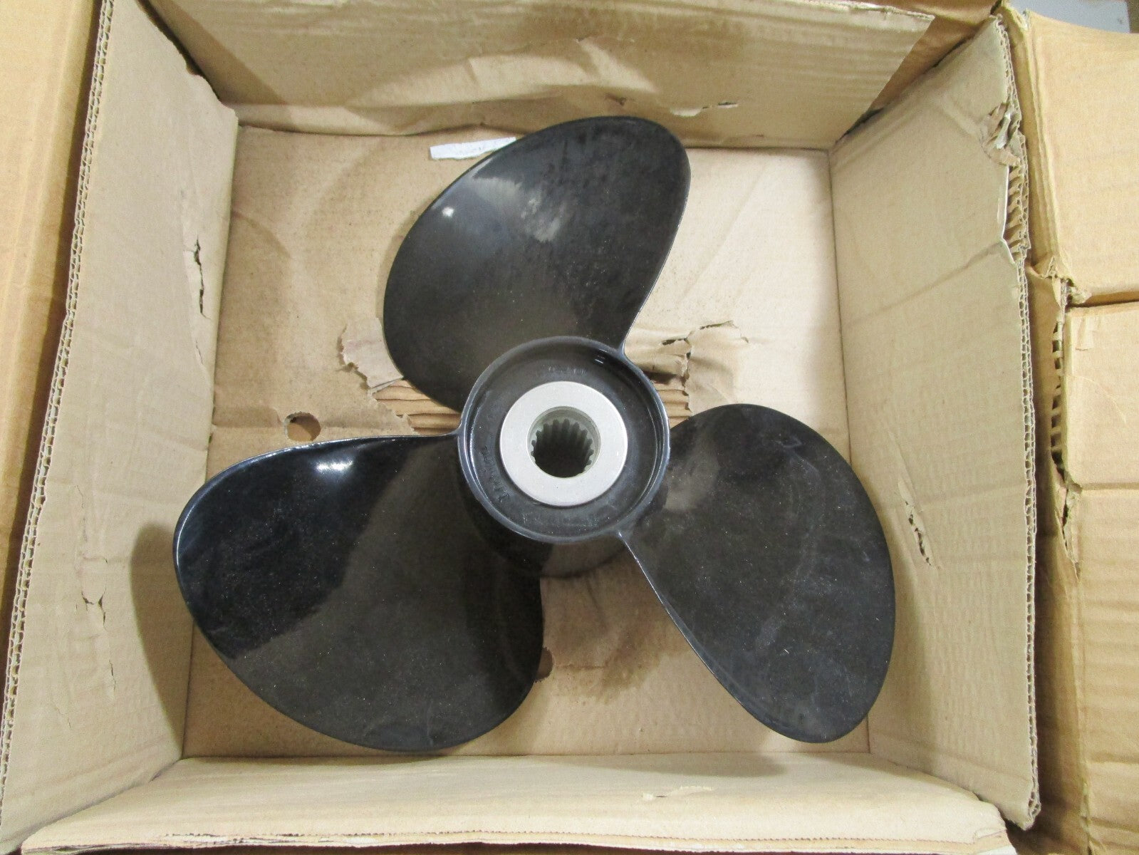 *NEW* 0820 Michigan 14×19 Propeller 082003-1 Replaces: 854978