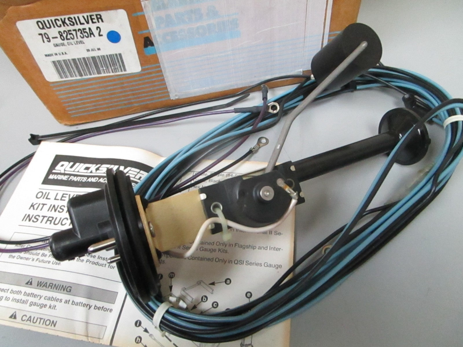 *NEW OEM* 0820 Mercury Quicksilver Oil Level Gauge Kit 79-825735A2