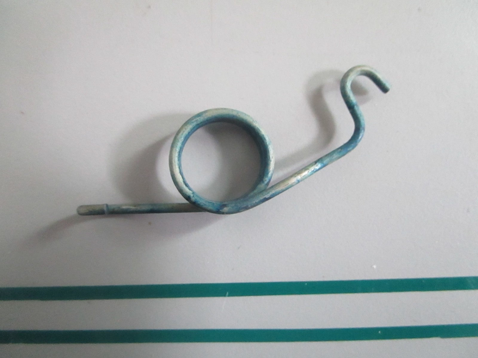 NEW OEM 321721 0321721 OMC Johnson Evinrude Spring 0820
