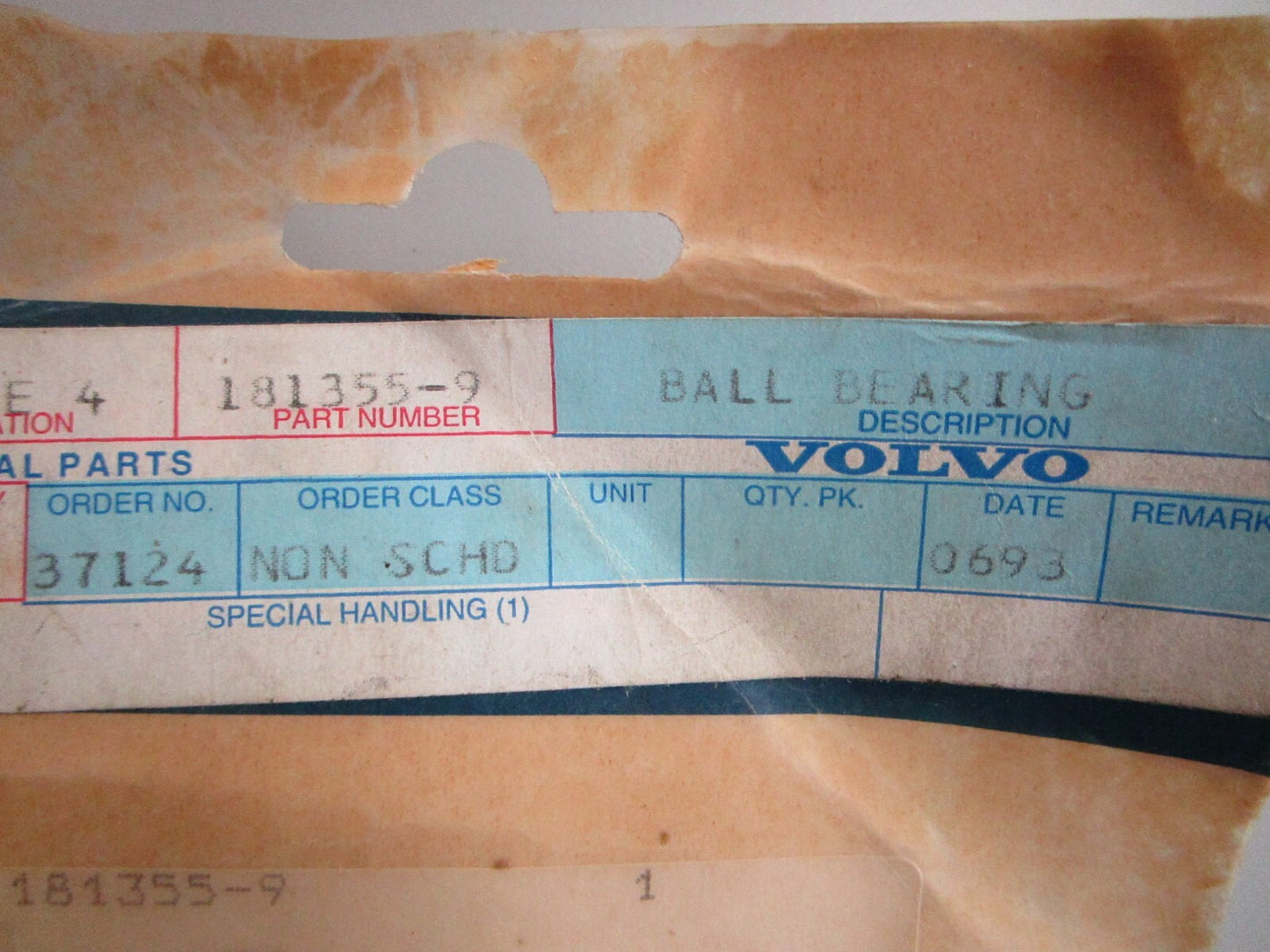 *NEW OEM* 0820 Volvo Penta Ball Bearing 181355