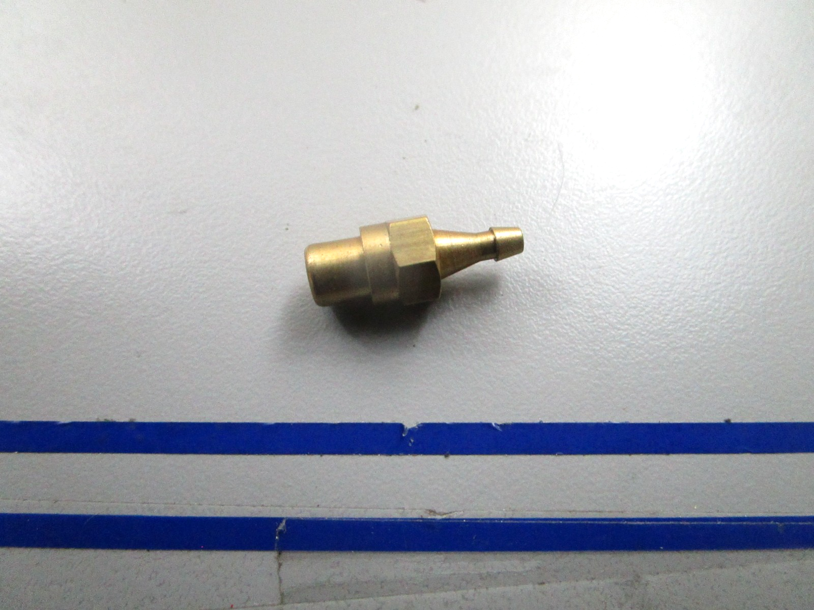 *NEW OEM* 0810 OMC Johnson Evinrude Transfer Port Check Valve 438569 0438569