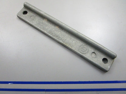 *NEW OEM* 0810 OMC Johnson Evinrude Bracket Plate 309738 0309738