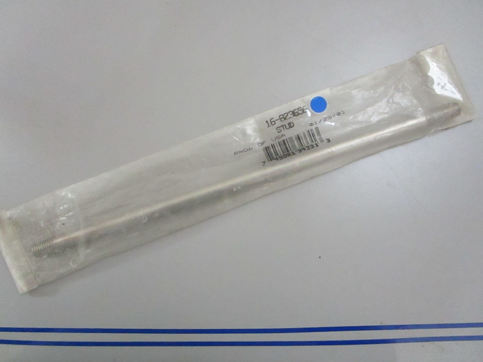 *NEW OEM* 0770 Mercury Quicksilver Stud 16-823656