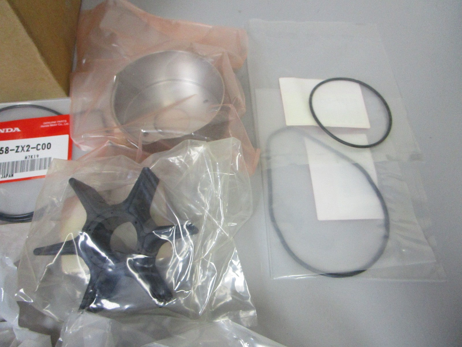 NEW OEM 06193-ZX2-C00 Honda 200 225 250 hp Water Pump Rebuild Kit 0720