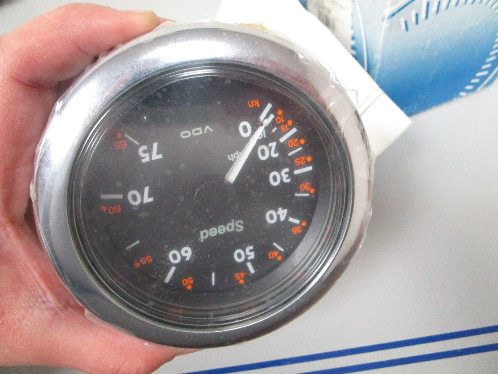 NEW OEM 2604101 VDO 75 MPH Speedometer Instrument Gauge 0720