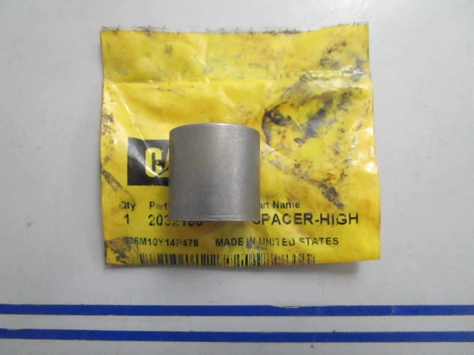 *NEW OEM* 0820 CAT Spacer 203-2163