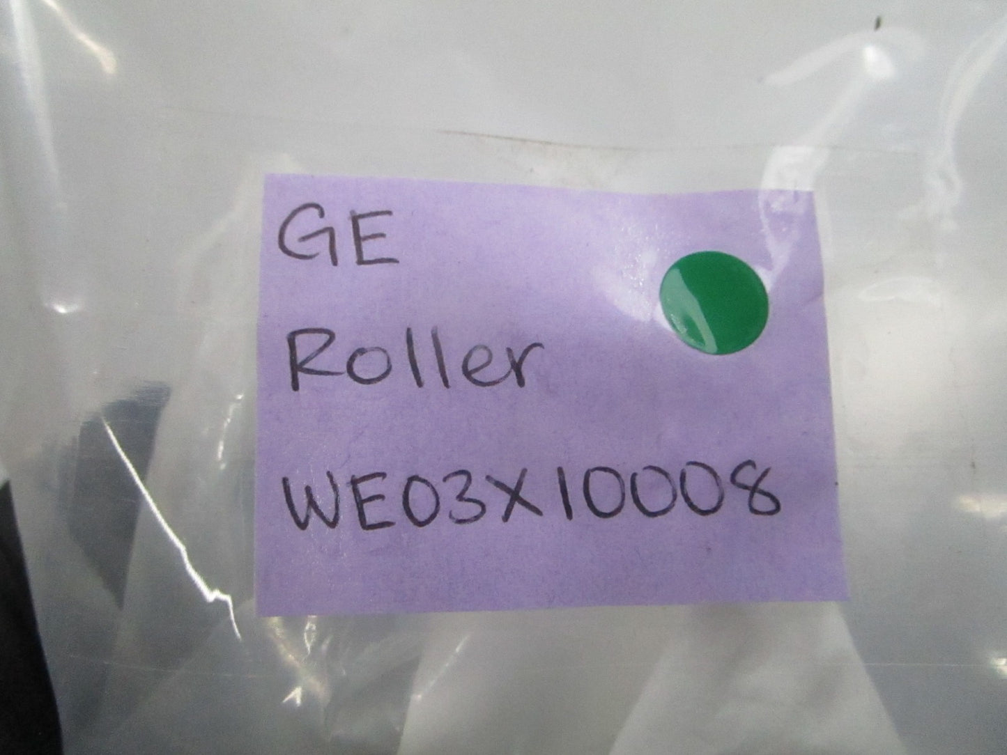 NEW OEM WE03X10008 GE Roller 0810