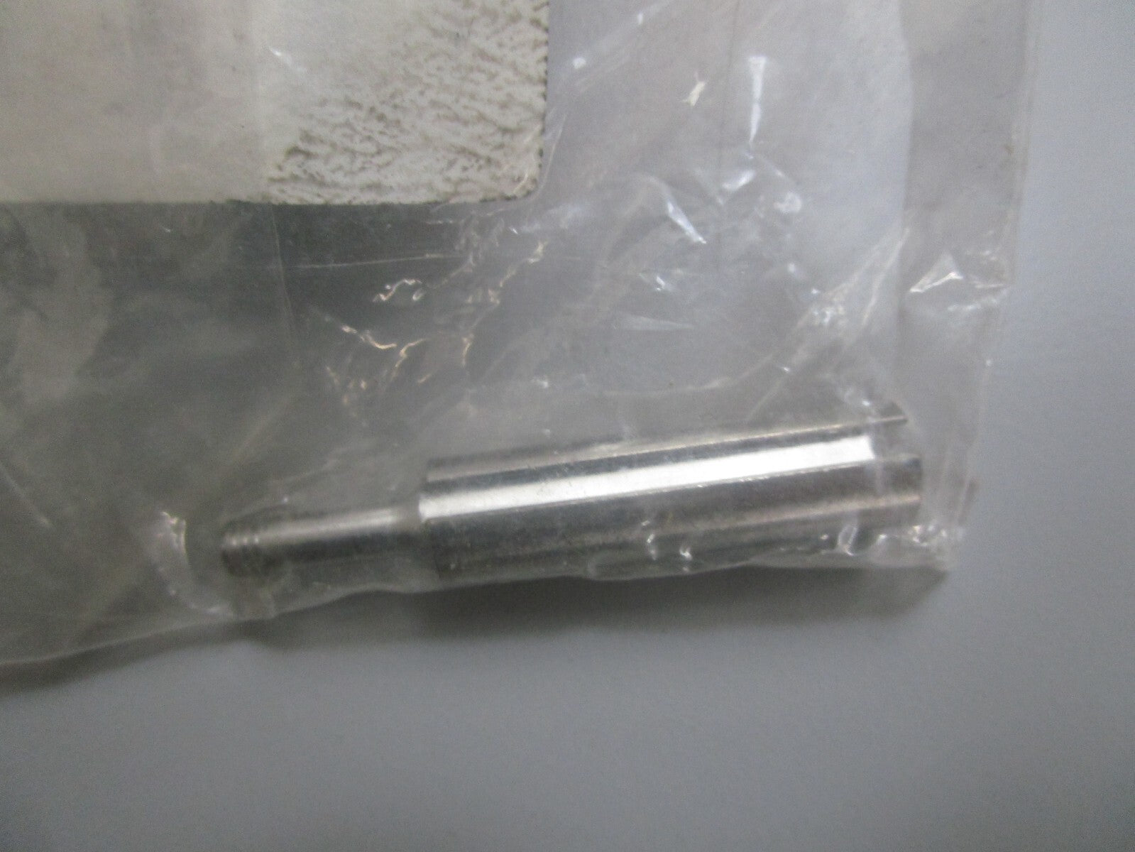 *NEW OEM* 0810 OMC Johnson Evinrude Plunger 313636 0313636