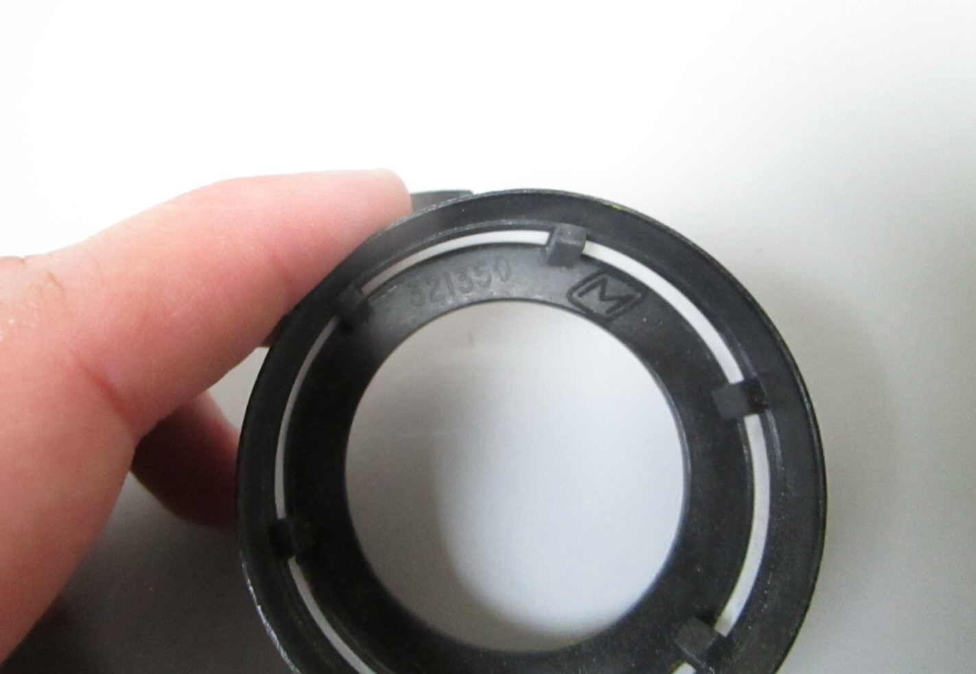 *NEW OEM* 0810 OMC Johnson Evinrude Oil Pump Filter 321350 0321350