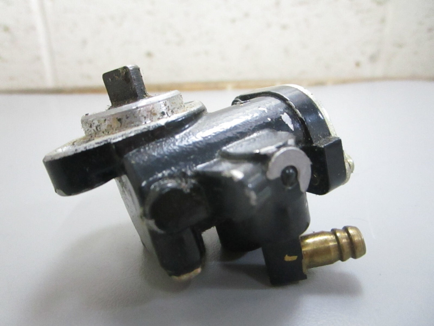 *NEW OEM* 0820 Mercury Quicksilver Oil Injector Pump 812690T1