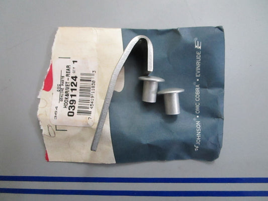 *NEW OEM* 0820 OMC Johnson Evinrude Rear Hook & Rivet 391124 0391124