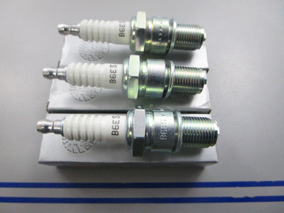 NEW (LOT OF 3) B6ES NGK Spark Plug 0810