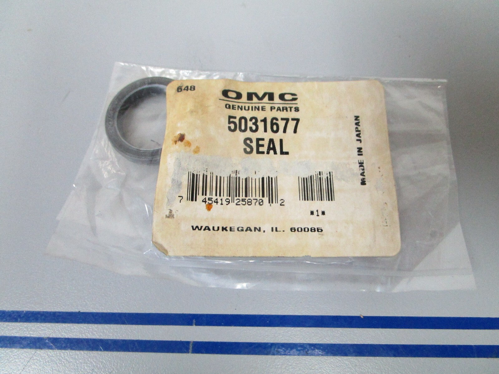 *NEW OEM* 0810 OMC Johnson Evinrude Seal 5031677