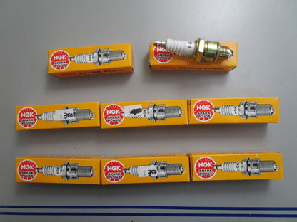 *NEW* (LOT OF 8) 0820 NGK Spark Plug BP6HS-10