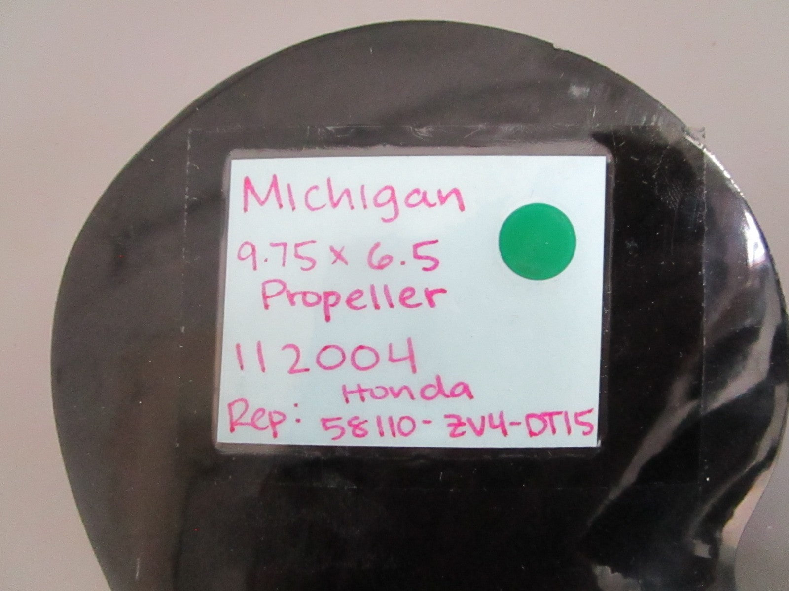 NEW 112004 Michigan 9.75×6.5 Propeller Rep: 58110-ZV4-DT15 Honda 0820