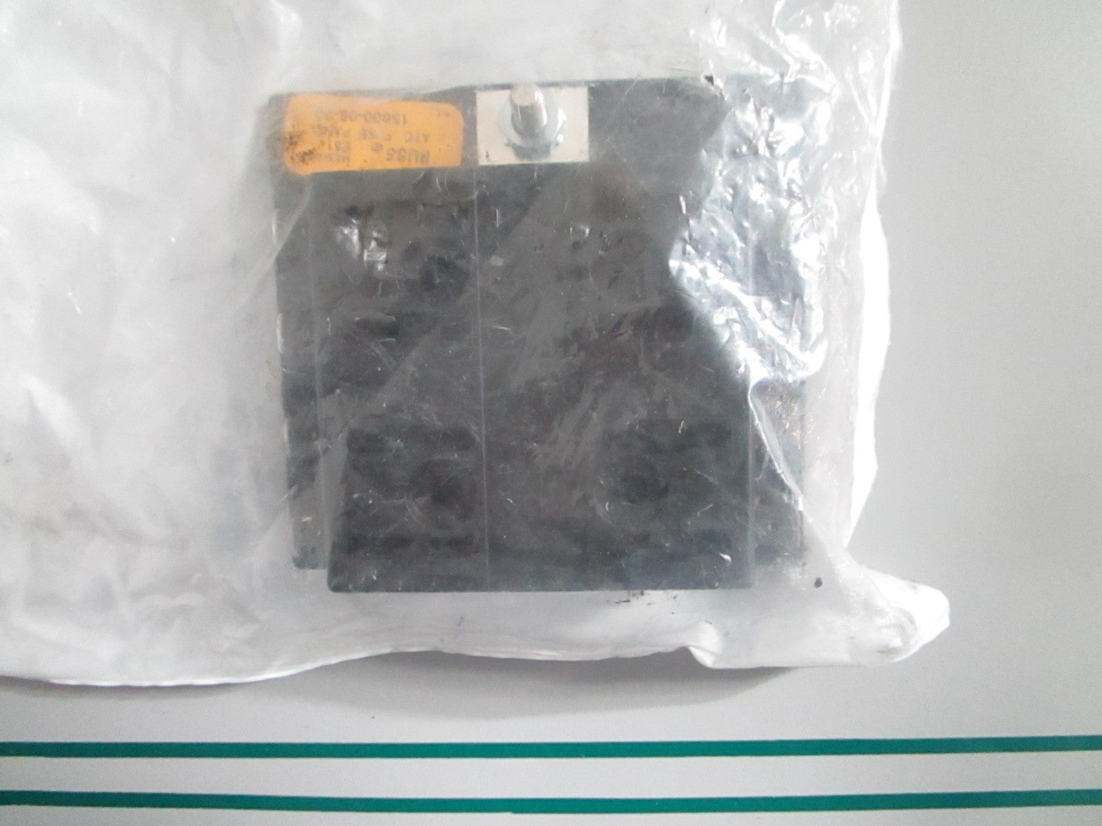 NEW OEM 81400 Imperial 30A Fuse Block 0820