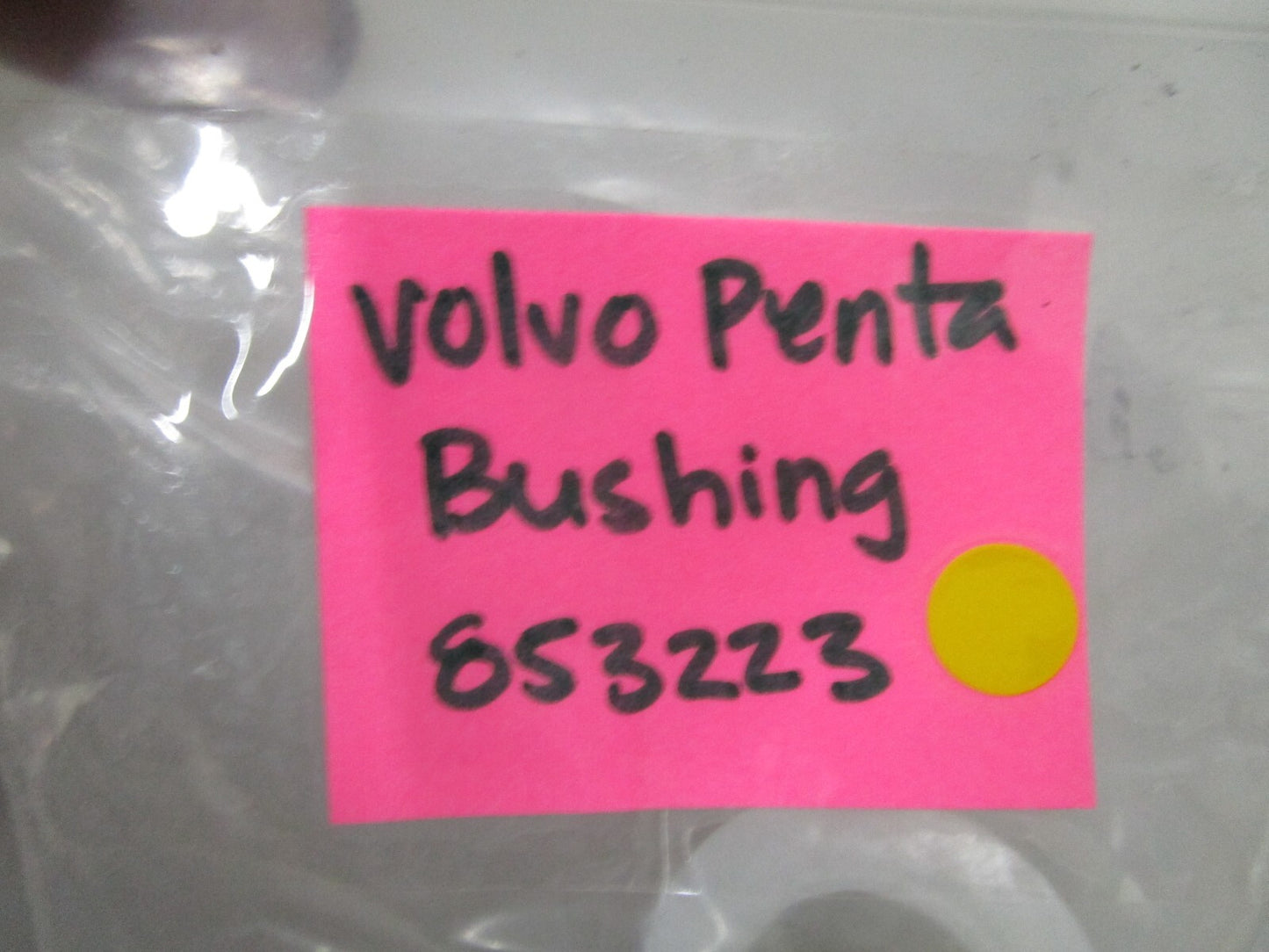 *NEW OEM* 0810 Volvo Penta Bushing 853223