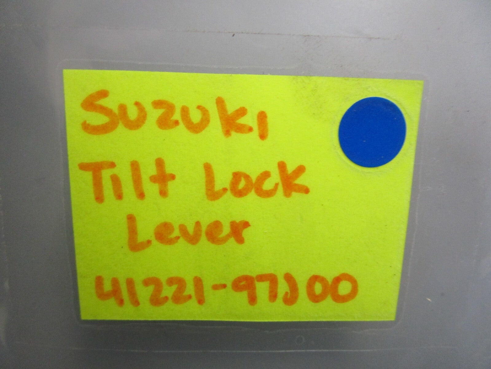 *NEW OEM* 0810 Suzuki Tilt Lock Lever 41221-97J00