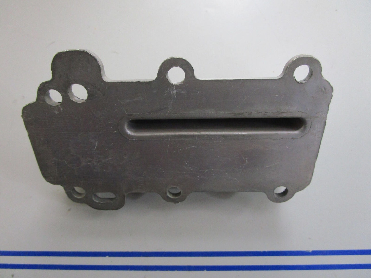 *NEW OEM* 0820 OMC Johnson Evinrude Inner Exhaust Cover 329048 0329048