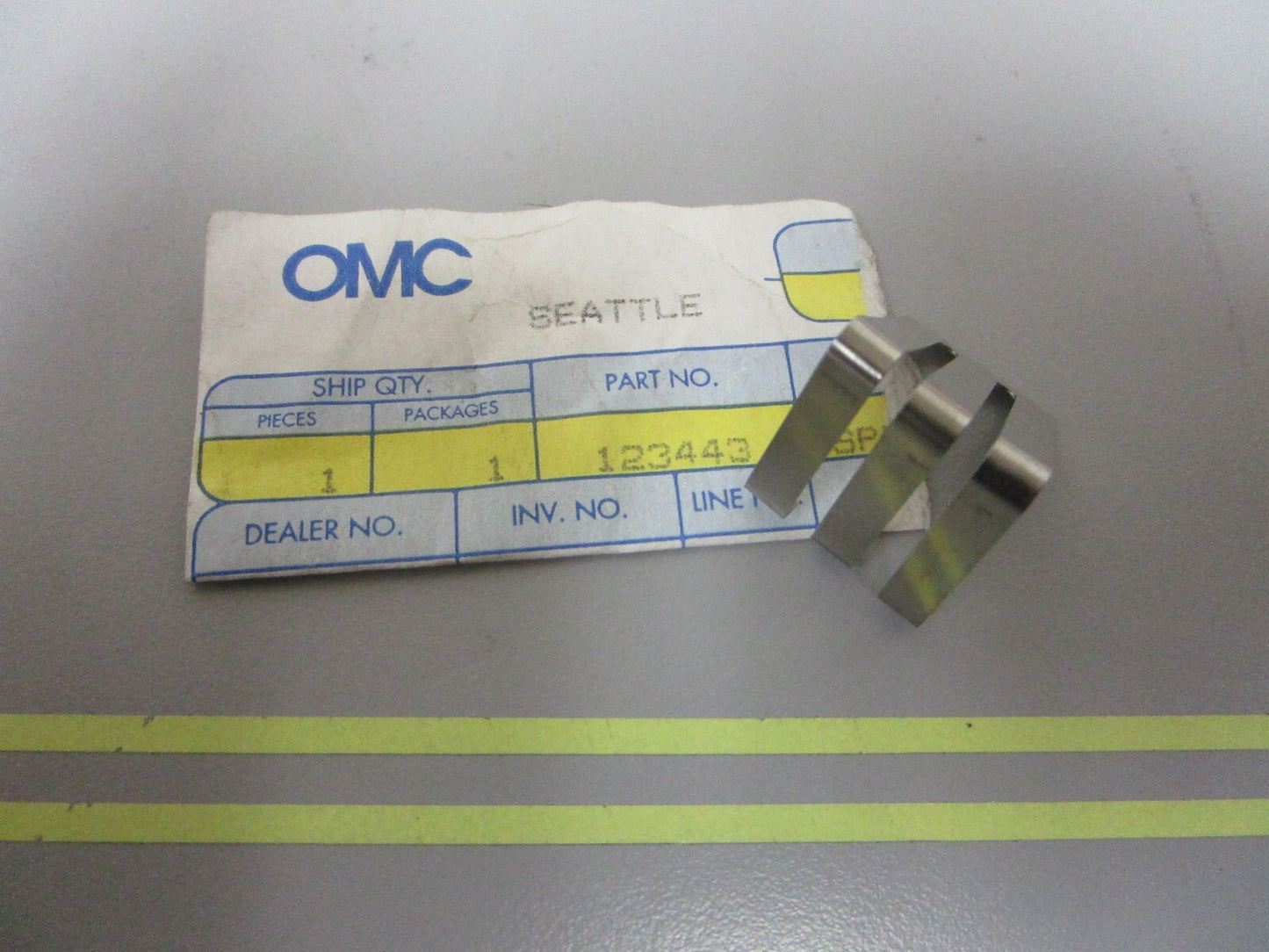 *NEW OEM* 0720 OMC Johnson Evinrude Neutral Lock Spring 123443 0123443