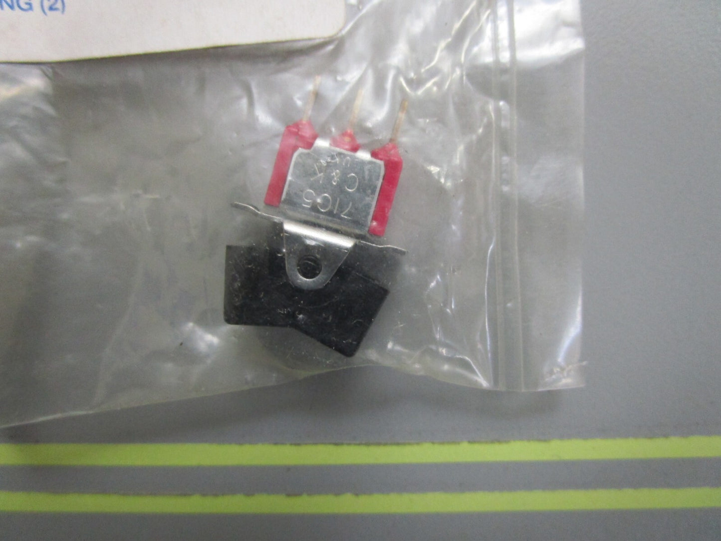 *NEW OEM* 0810 Volvo Penta Switch 853311-9