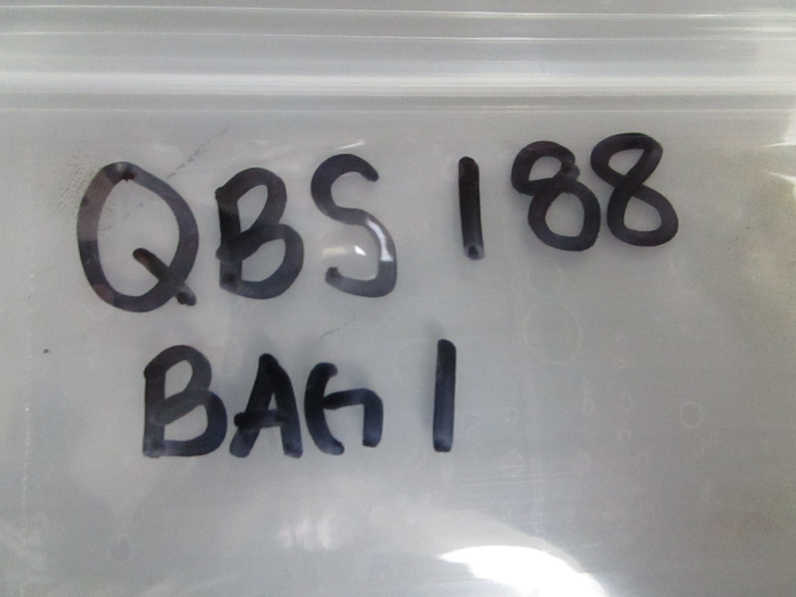 *NEW OEM* (LOT OF 3) 0810 Mercury Quicksilver Screw 10-F2192