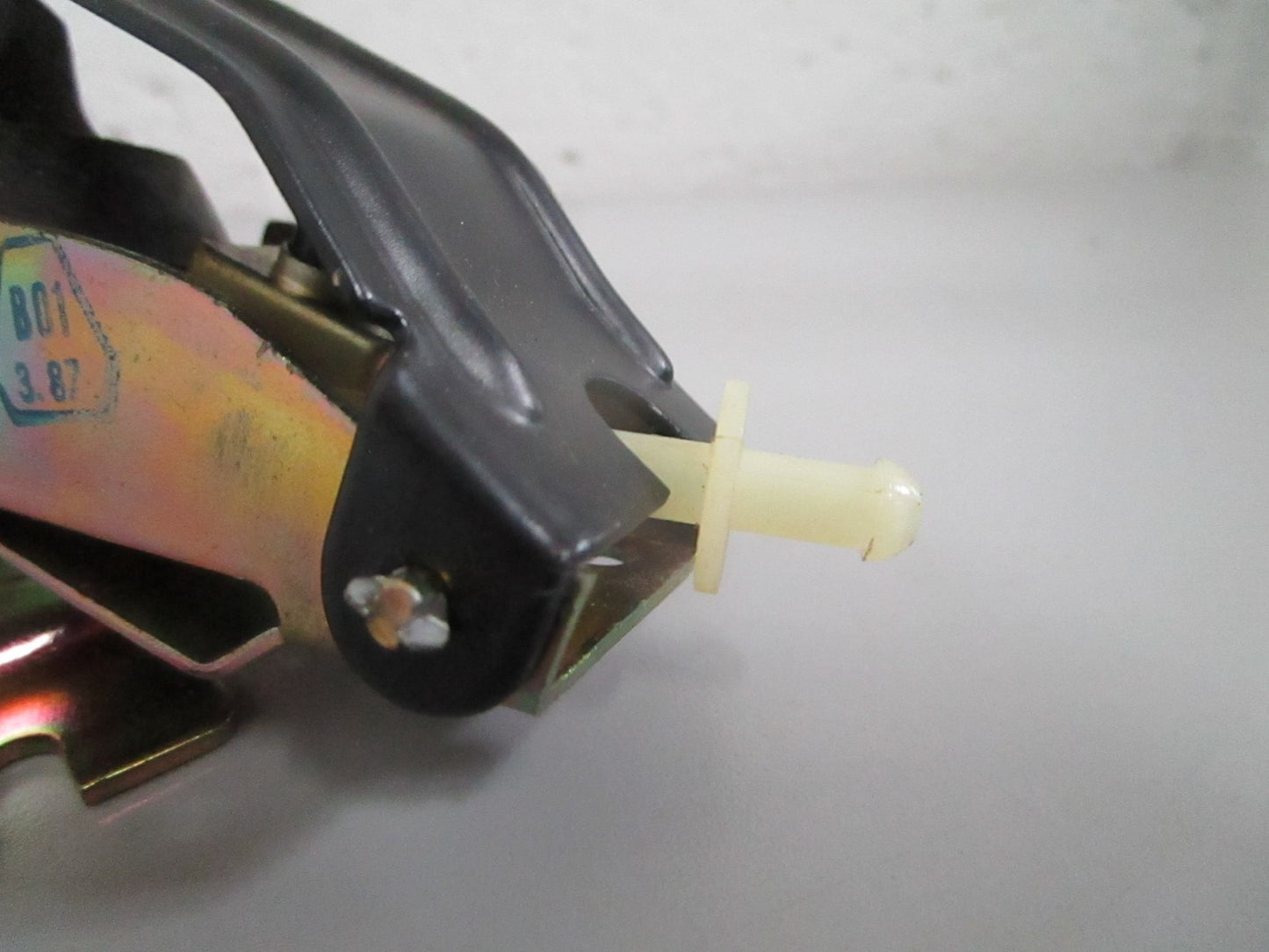 NEW OEM 1158690421 Mercedes-Benz Windshield Washer Foot Pump 0820