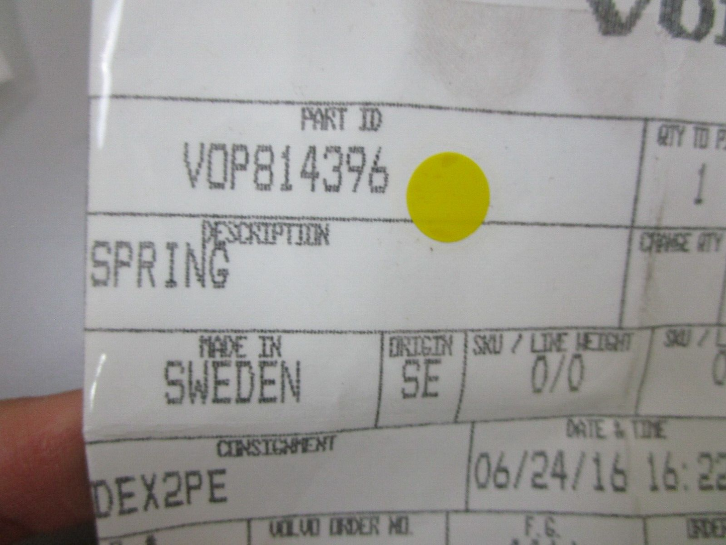 *NEW OEM* 0750 Volvo Penta SPRING 814396