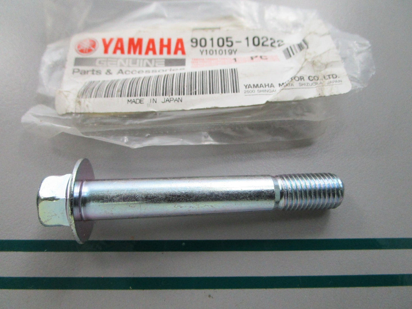 NEW OEM 90105-10222 Yamaha Flange Bolt 0810