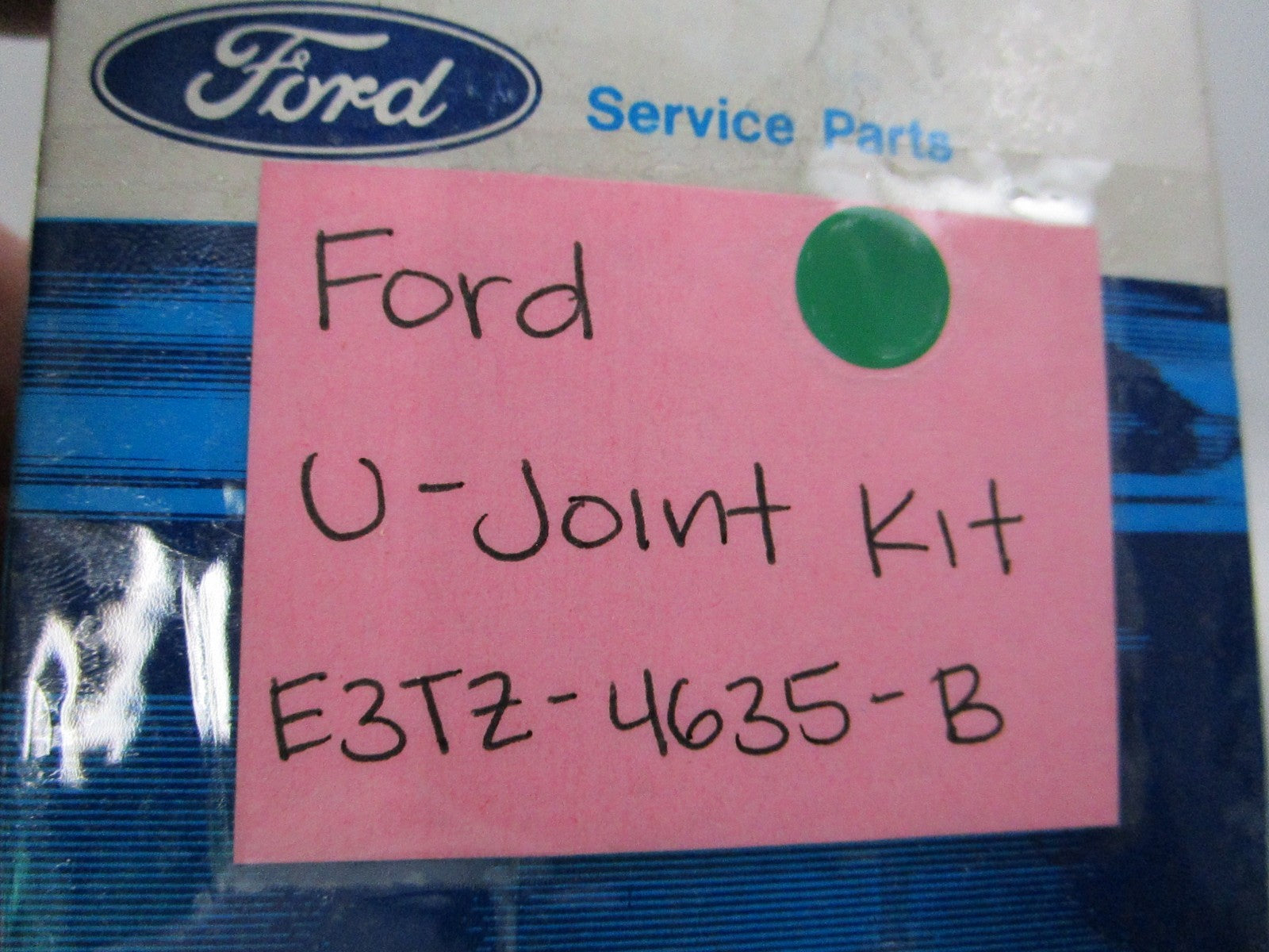 NEW OEM E3T2-4635-B Ford U-Joint Kit 0810