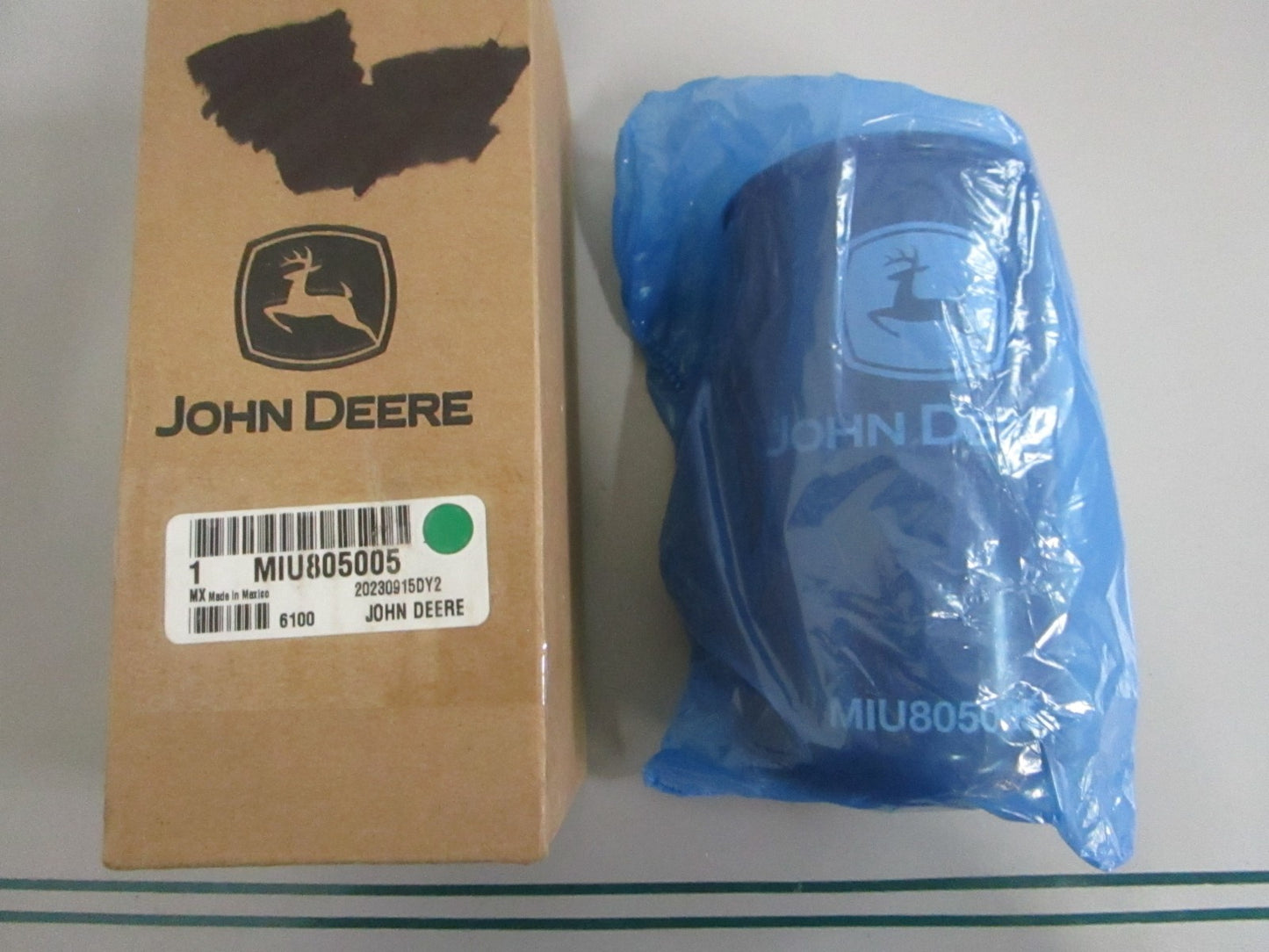 John Deere MIU805005 Final Fuel Filter Skid Steer Loader 318G 320G NEW OEM 0820