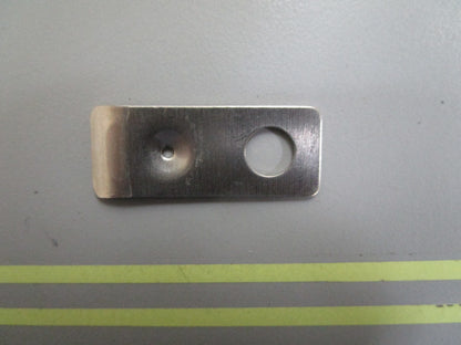 *NEW OEM* 0810 OMC Johnson Evinrude Retainer 351928 0351928