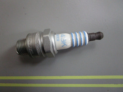 *NEW* 0820 AC Delco Spark Plug CR43K