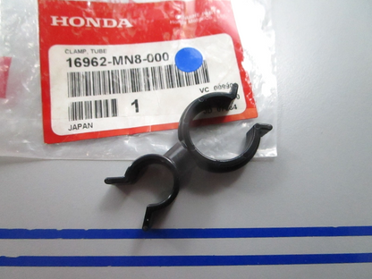 NEW OEM 16962-MN8-000 Honda Tube Clamp 0810
