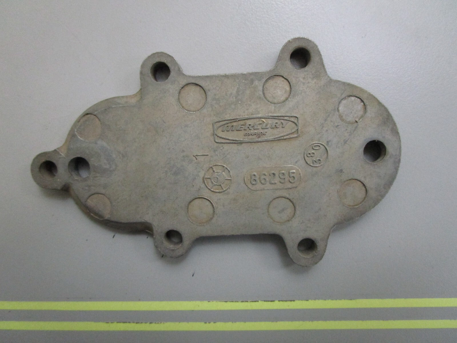 *NEW OEM* 0820 Mercury Quicksilver Base 86295