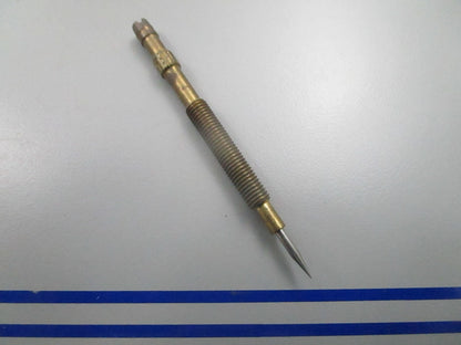 *NEW OEM* 0810 OMC Johnson Evinrude Needle Valve 431665 0431665