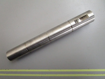*NEW OEM* 0820 Volvo Penta Shaft 835879