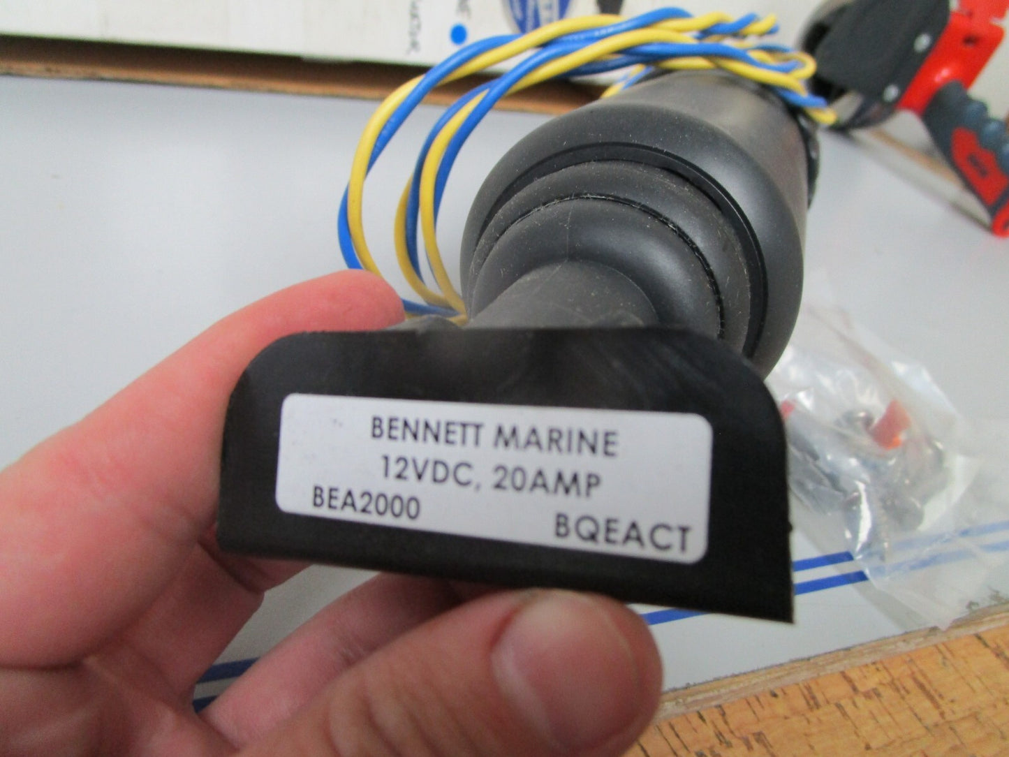 *NEW OEM* 0720 Bennett Marine 12VDC 20amp Bolt Electric Actuator BEA2000