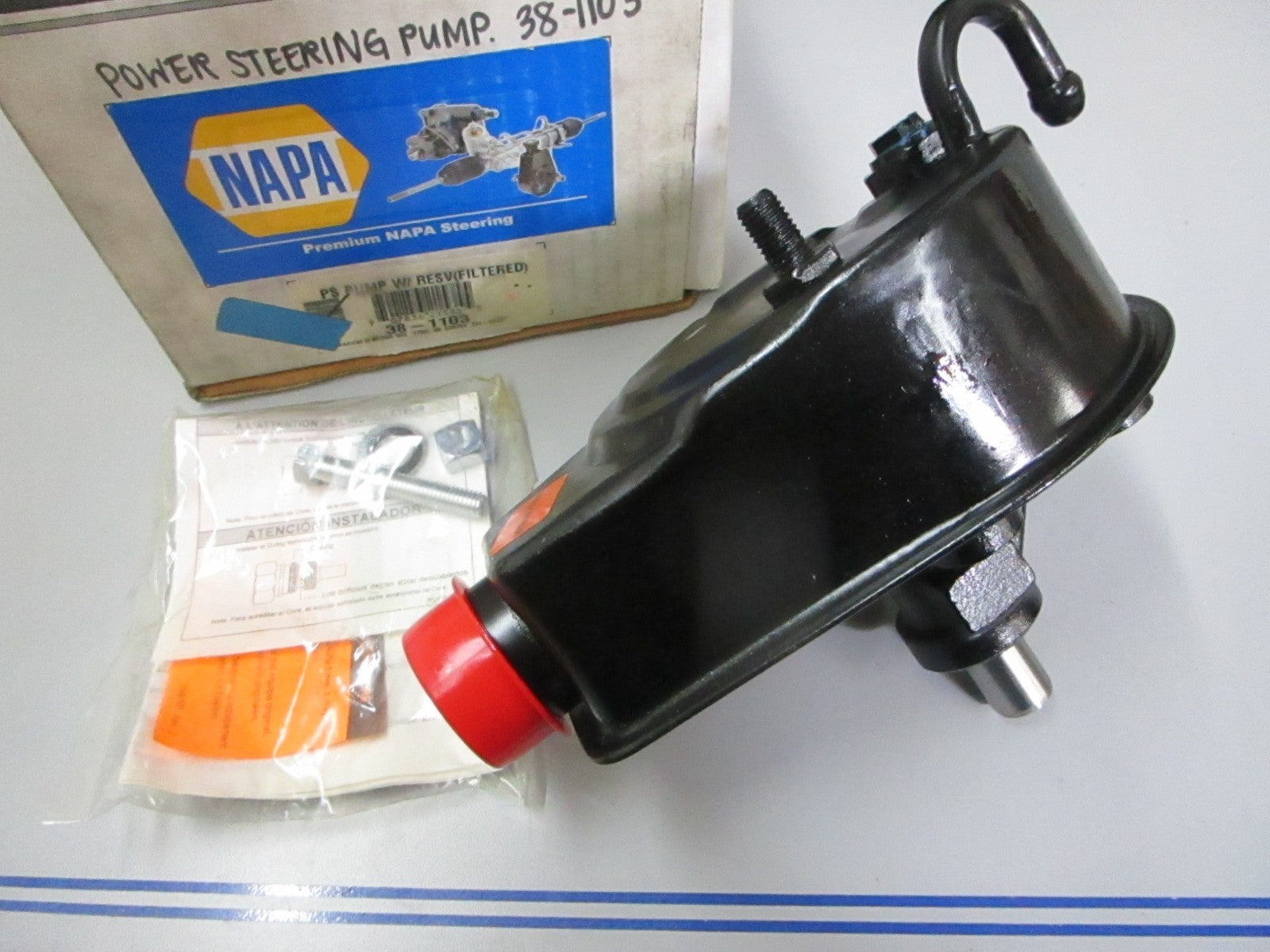 *NEW* 0720 Napa Power Steering Pump & Reservoir 38-1103 381103 381103N