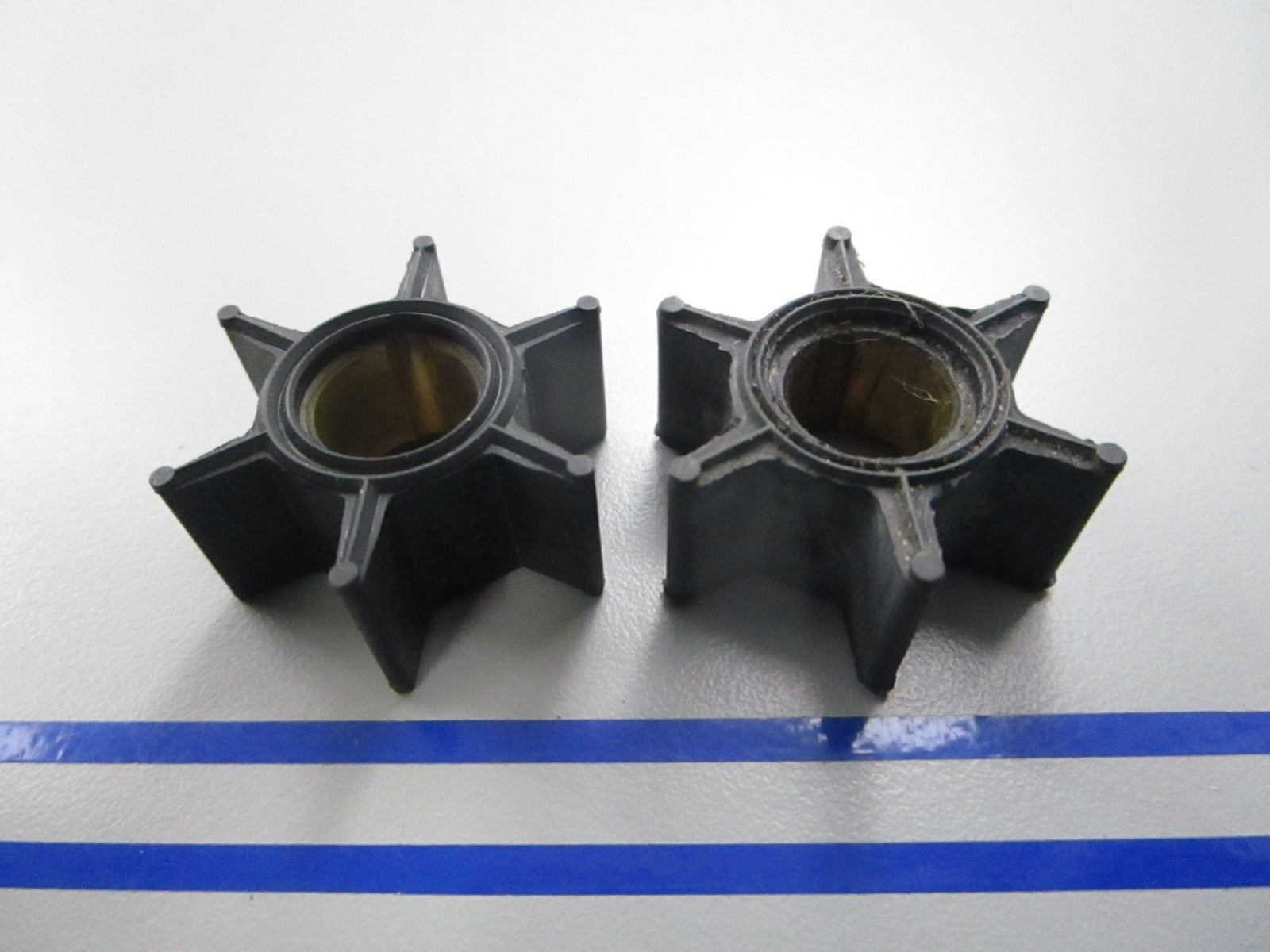 NEW (LOT OF 2) 18-3054 Replaces: Mercury 47-89980 Sierra Impeller 0810