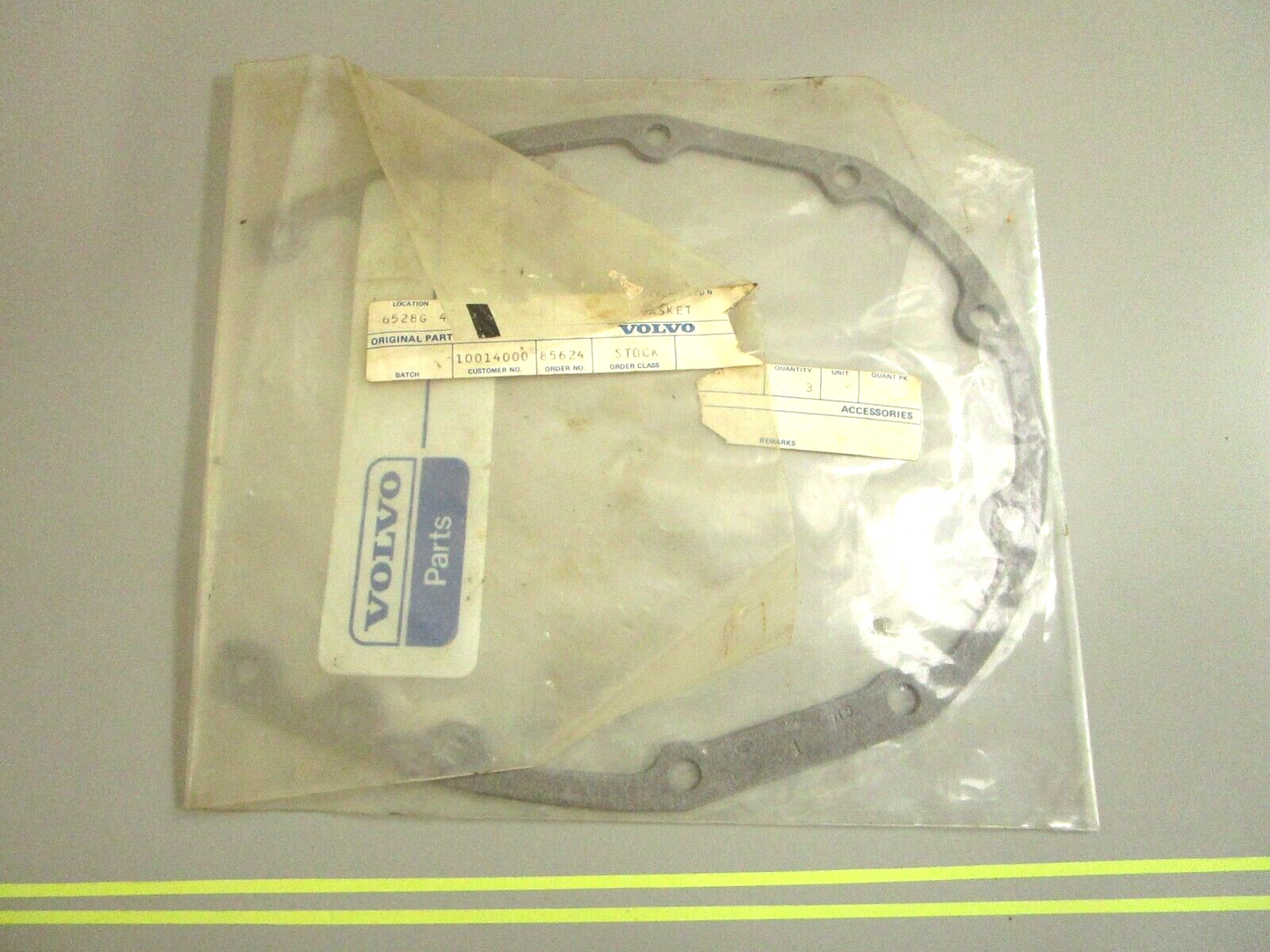 *NEW OEM* 0750 Volvo Penta GASKET 835389