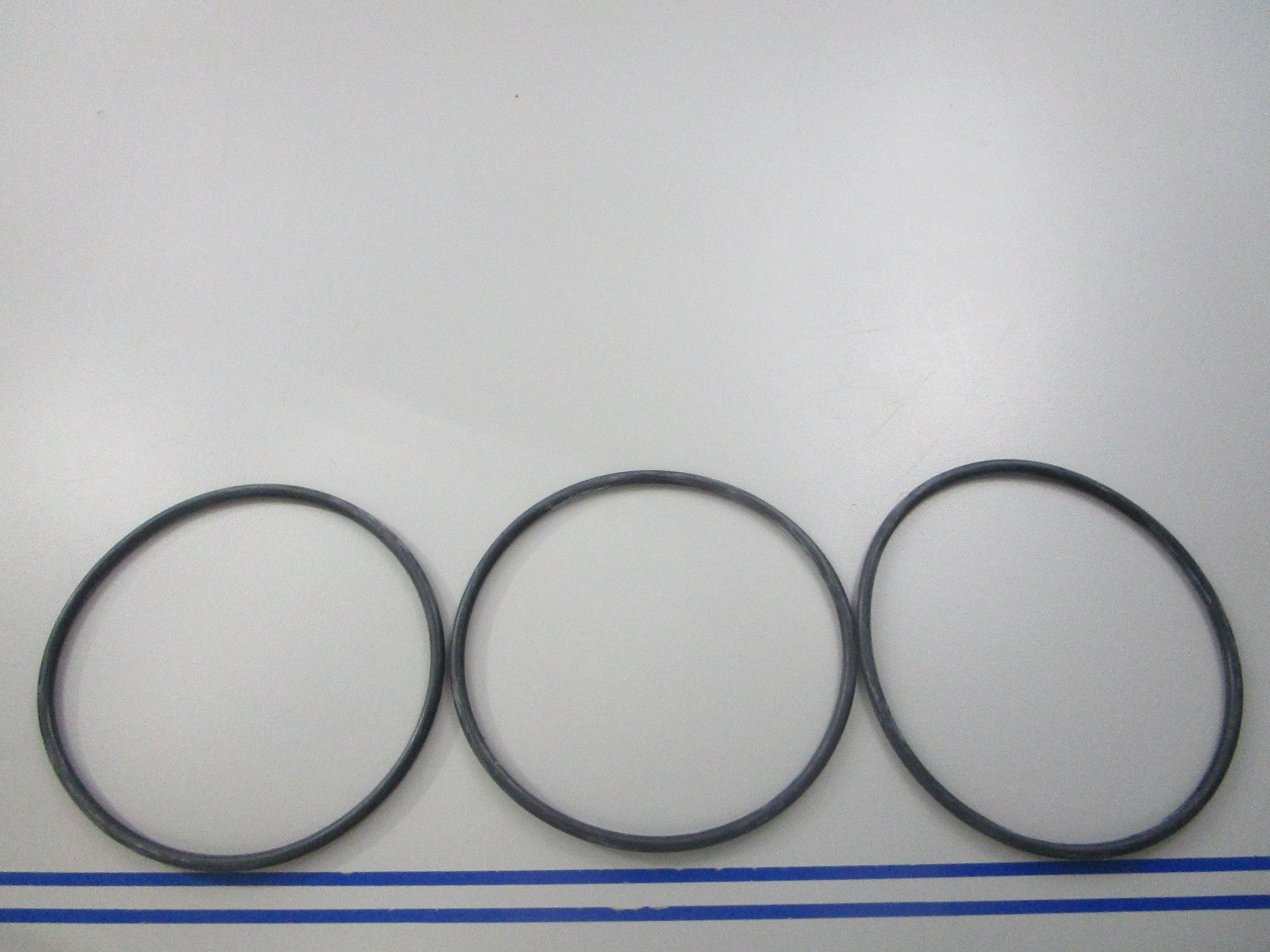 NEW OEM (LOT OF 3) 25-35984 Mercury Quicksilver O-Ring 0810