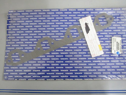NEW OEM 3852455 Volvo Penta Gasket 0820