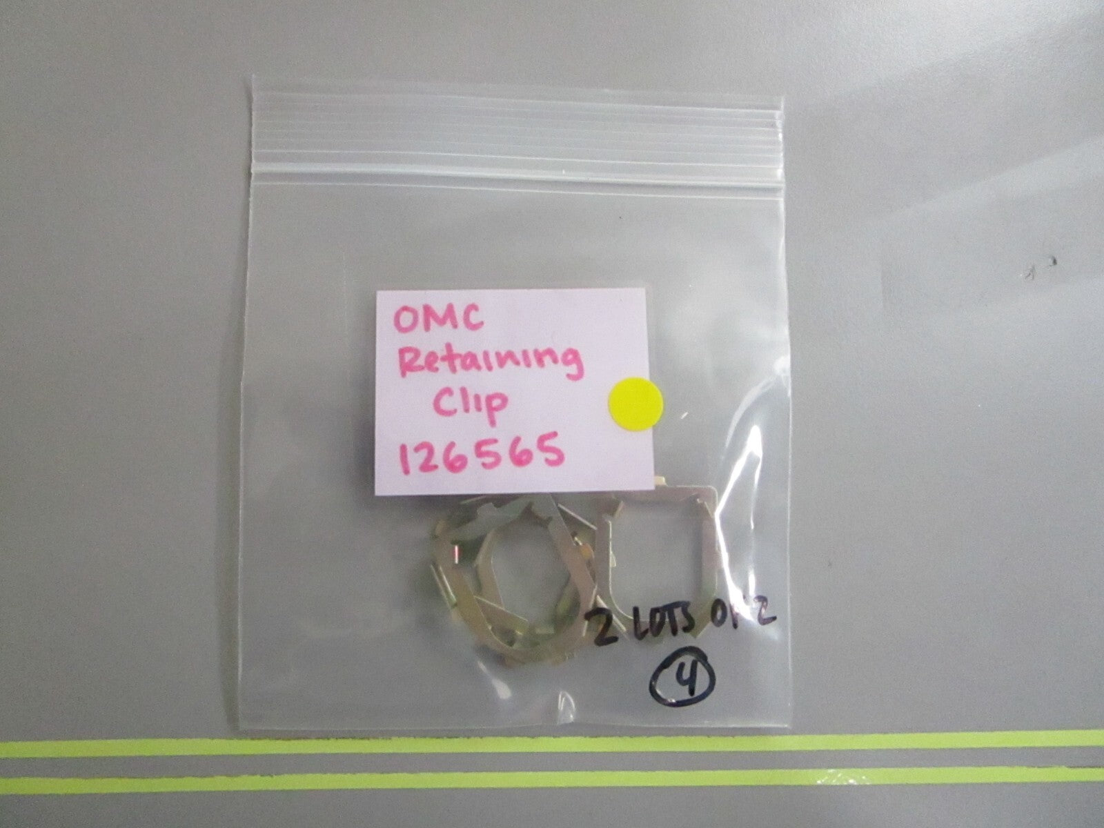 *NEW OEM* (LOT OF 2) 0810 OMC Johnson Evinrude Retaining Clip 126565 0126565