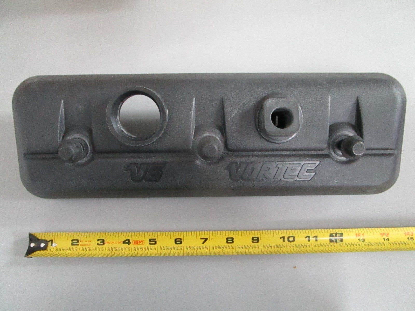 NEW OEM 3854949 Volvo Penta Valve Cover 0820