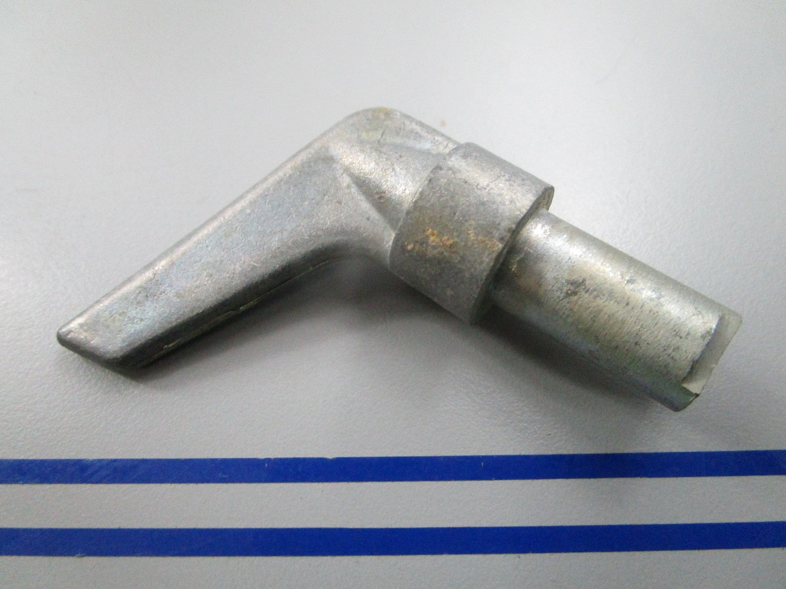 NEW OEM 308293 0308293 OMC Johnson Evinrude Handle 0810