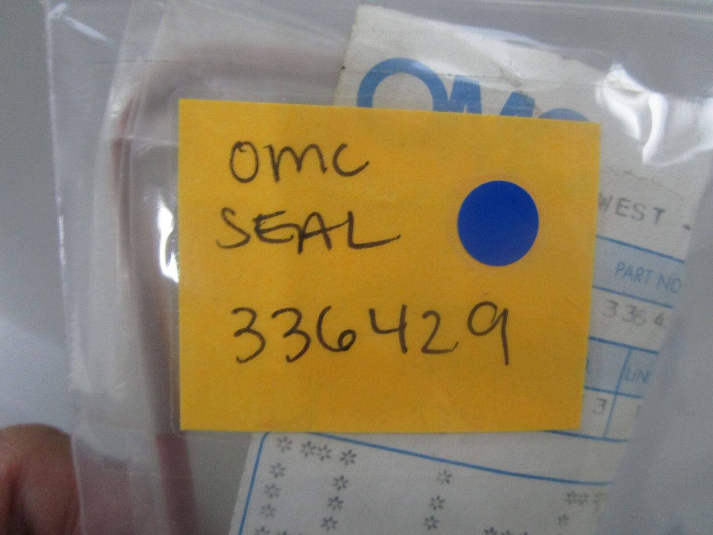 *NEW OEM* 0770 OMC Johnson Evinrude Seal 336429 0336429