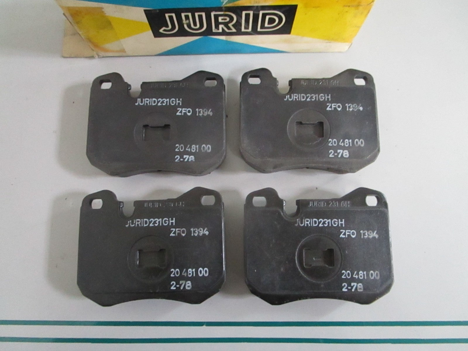 NEW OEM 92835194200 Porsche Jurid Brake Pad Set 0820