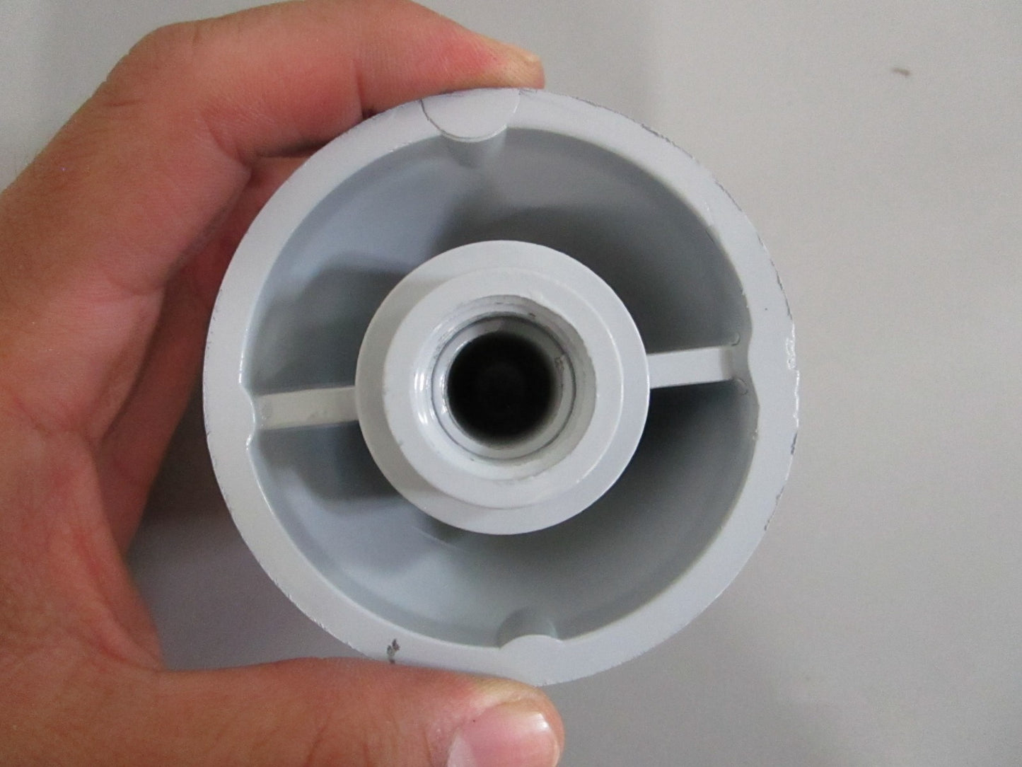 Volvo Penta 854045 Aquamatic Propeller Cone Spinner AQ 200 280 290 NEW OEM 0820
